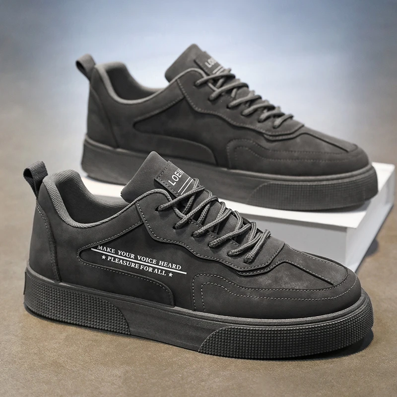 

Men's Casual Leather Shoes 2025 Hot Sale Brand Sneakers Outdoor Jogging Walking Shoe for Men Comfortable Lace Up Vulcanize Shoes