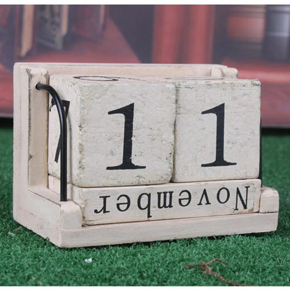 

1PC Wooden Calendar Reusable Desktop Calendar Burned Effect Calendar Block for Office Home Decor Table DIY Planner