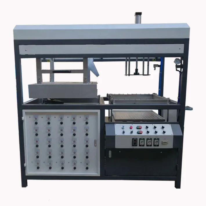 Small Blister Vacuum Forming Machine Making Sample