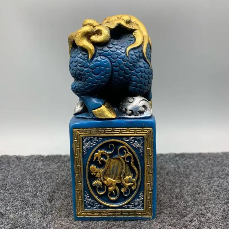 Antique Collection Ornament: Pixiu with Green Turquoise and Gold Inlay, High-Quality Antique-Style Lapis Lazuli Decorative Craft