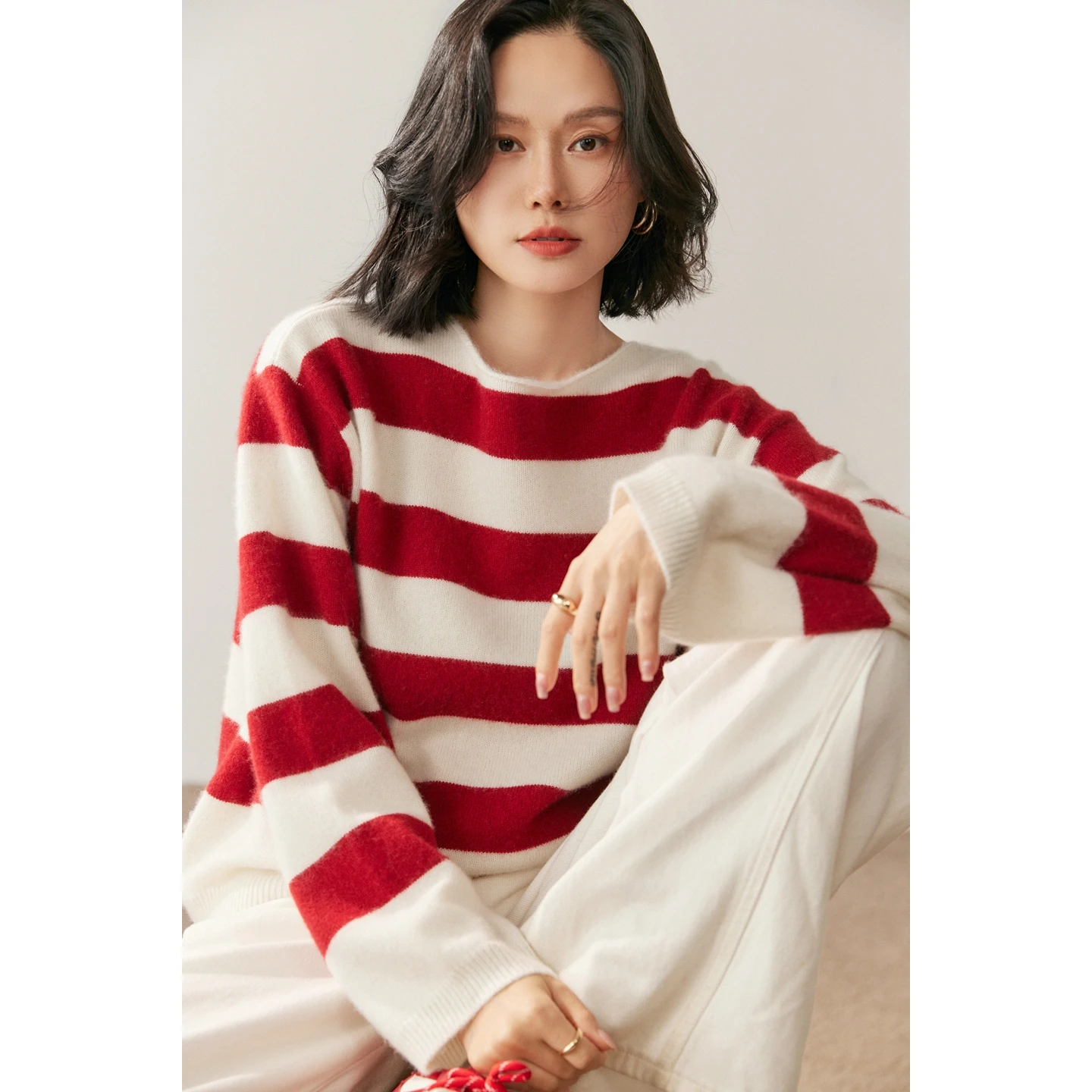 Vrouwen 100% Kasjmier Trui O-hals Gestreepte Trui Casual Losse Gebreide Jumper Buste 120-128 Cm Herfst Winter Kasjmier Kleding