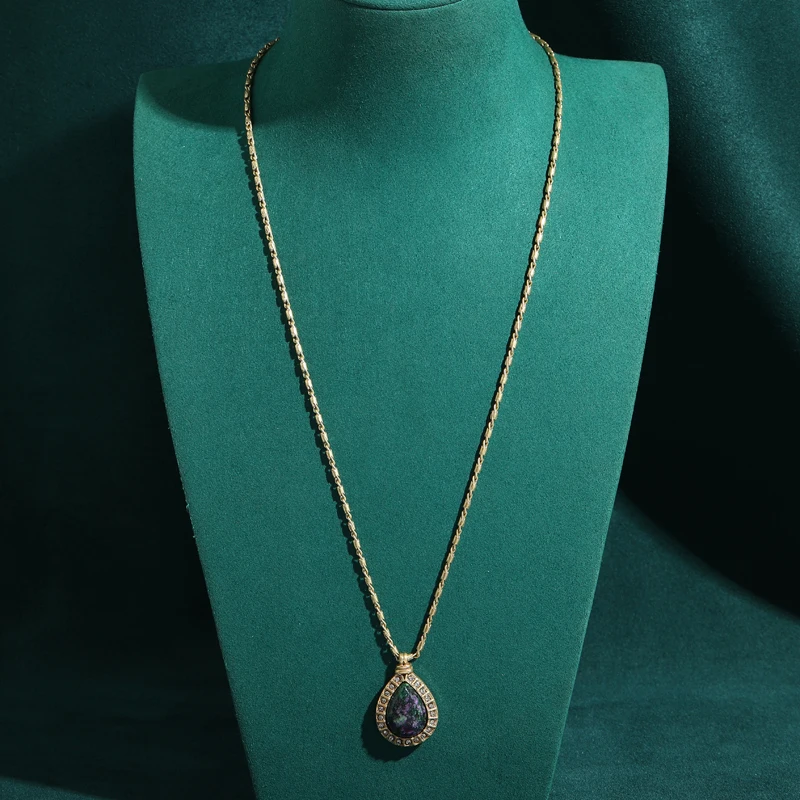 

Vintage Mossy Natural Stone Pendent Necklace Gold Color Water Drop Charm Design For Woman 2026 Engagement Elegant Art Deco New