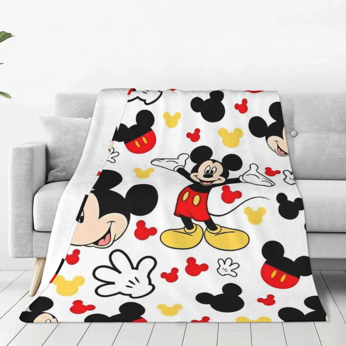 Mickey Mouse Cartoon Throw Blanket Flannel Bedspread For Couch Chair Sofa Bed Graphic Sofa Bed Cover