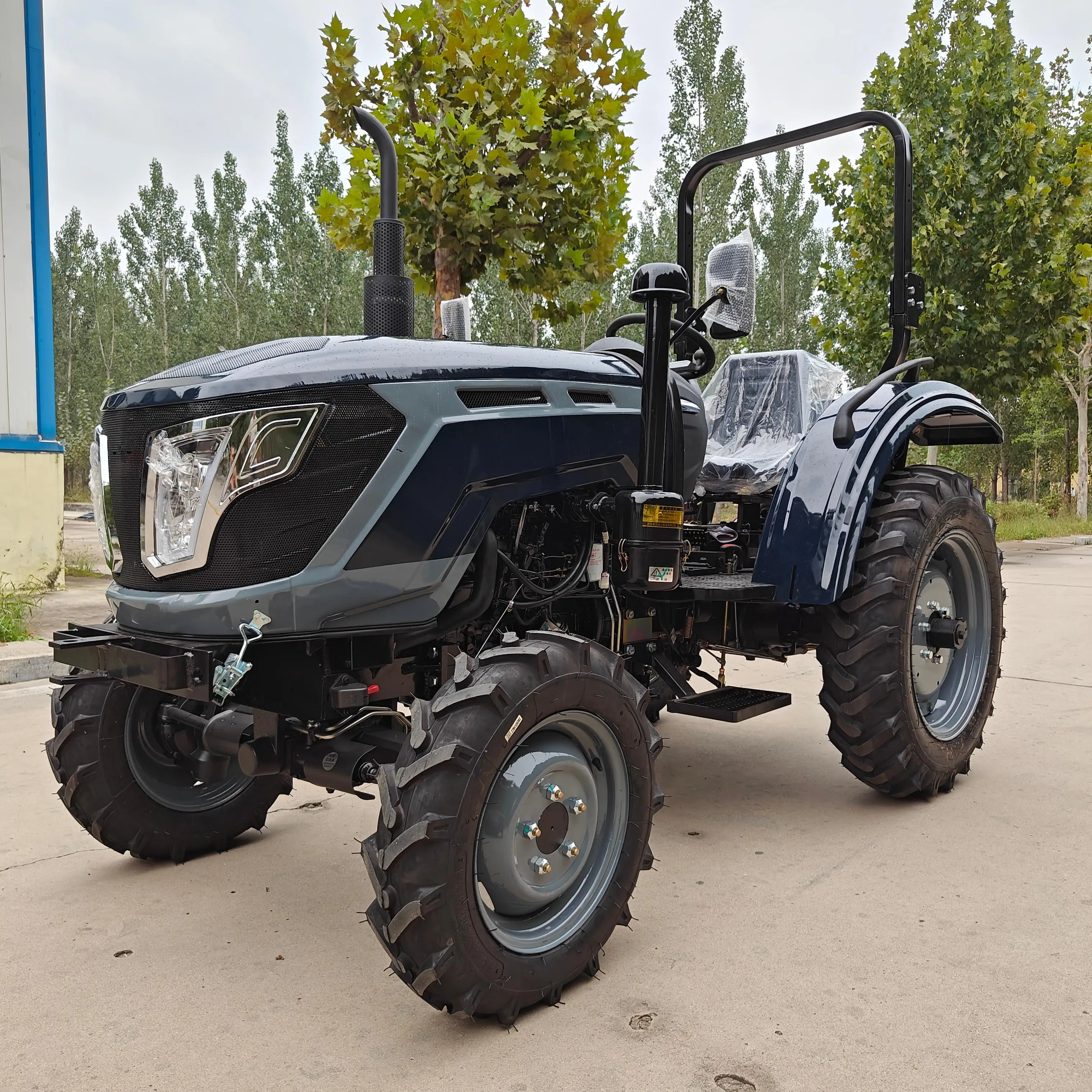 Factory Price 4WD Agricultural Multi-Purpose Tractor with 80hp EPA Engine Core Components Fast Delivery