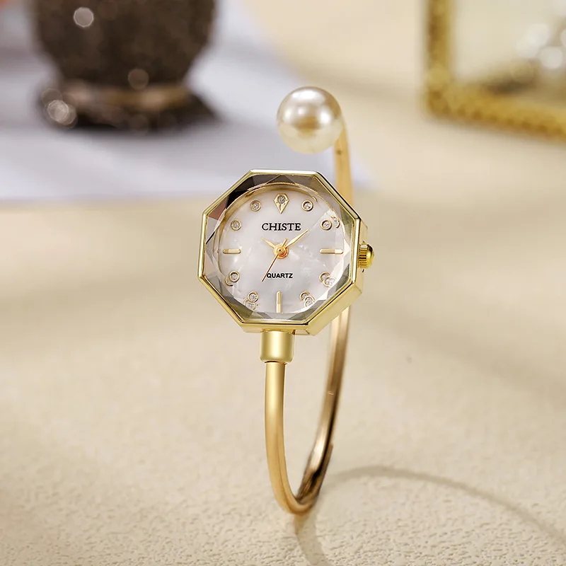 Open Bracelet Watch Polygonal Dial Diamond Scale Luxury Women's Watch Exquisite Pearl Strap Ladies Watch Gift Clock Wholesle