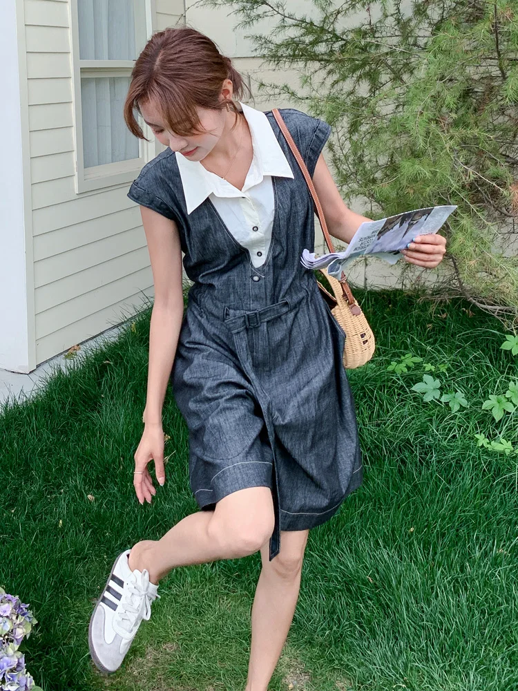 จั๊มสูทขาบานทรงหลวมสไตล์วินเทจ ผ้าบางเบา แต่งลายปะติด ดีไซน์สองชิ้นหลอกตา สำหรับผู้หญิง ฤดูร้อน รุ่นใหม่ ช่วยให้ดูอ่อนวัย