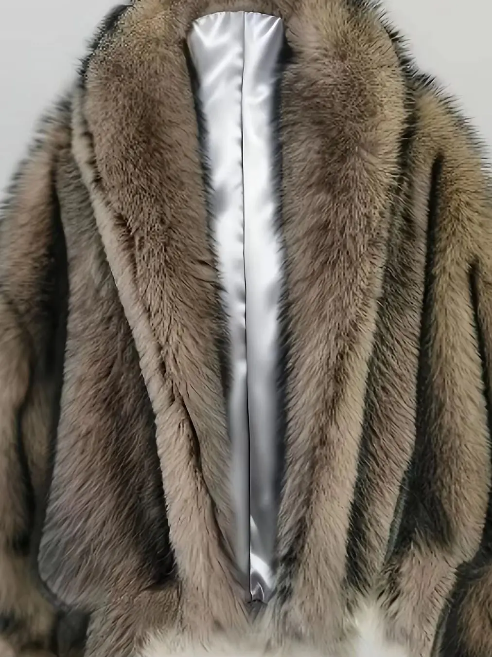 Women's Faux Fur Coat, Faux Mink Fur Jacket, Green Fruit Collar, Loose Large Lapel, Short Fur Coat, Vintage Brown, Vertical Striped Plush, Artificial Fur, Autumn and Winter Warm Coat, Soft and Loose-Fitting, Elegant Style