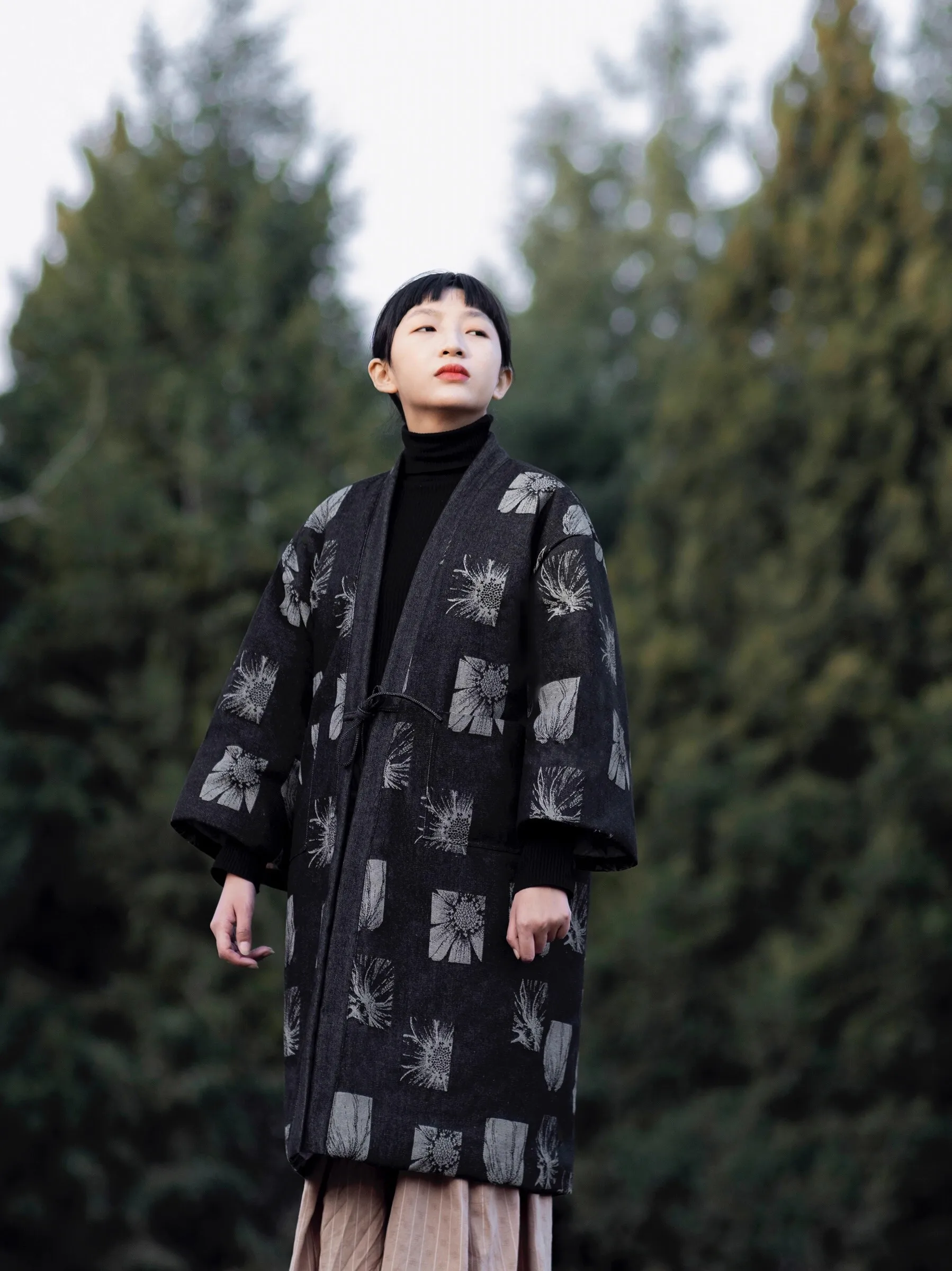 

Creative Women's Winter Long Outercoat Prints Denim Japan Style Padded Coat Japanese Haori