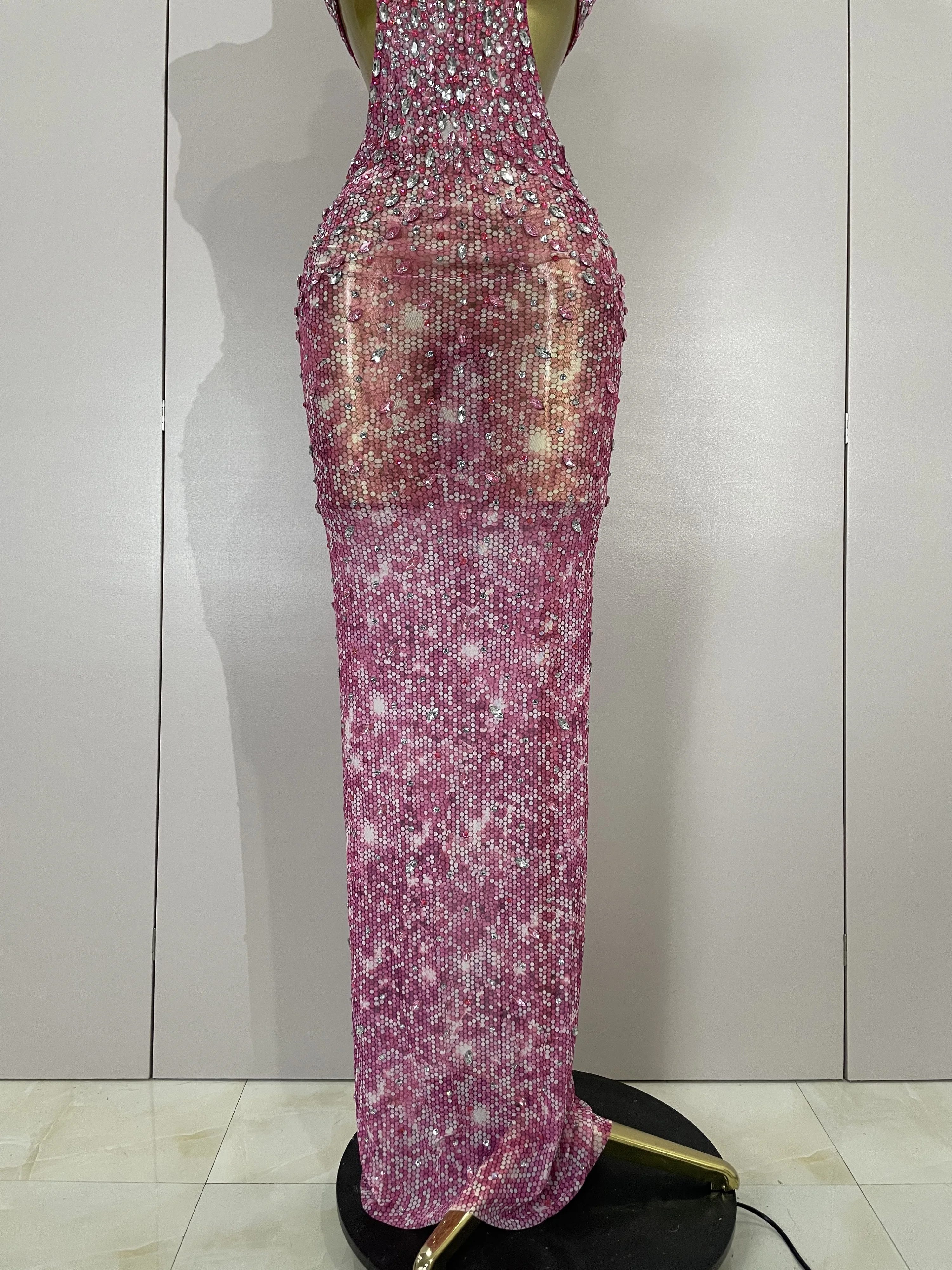 Robe longue de luxe en maille transparente pour femmes, strass scintillants, Sexy, ajouré, soirée, fête d'anniversaire, Costume de scène Nnigthclub
