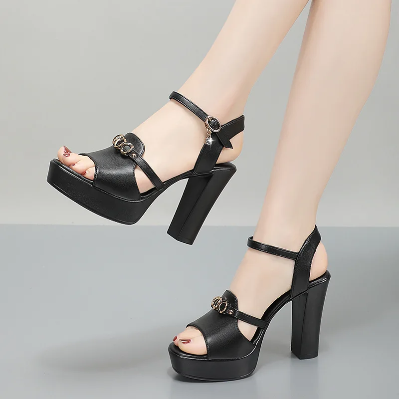 

6 см, 8 см, 10 см, маленький размер 33–42, универсальные сандалии на толстом блочном высоком каблуке, коллекция 2025, летняя женская обувь из мягкой кожи, сандалии на платформе