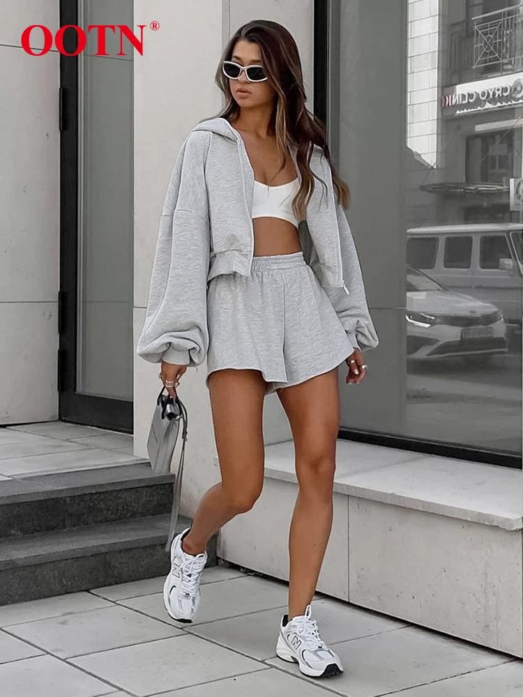 OOTN Gray Streetwear Sweatsuits Sweater Zipper Hooded And Baggy Shorts Two Pieces Sets Sporty Autumn 2024 Sweatshirts 2-Piece