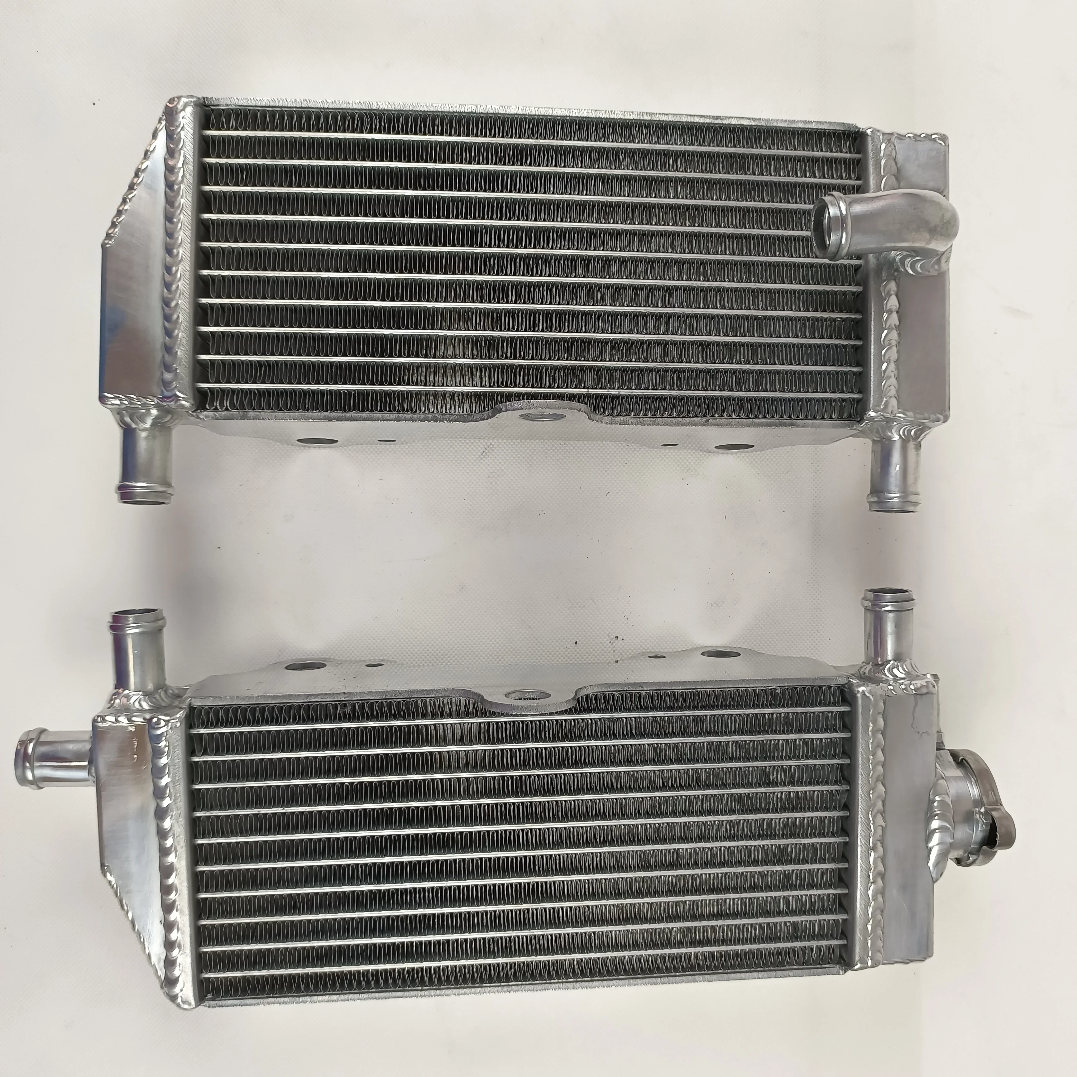 

For Left Side&Right Side of Aluminum Radiator For 1996-2001 Yamaha YZ250 YZ 250 Cooler Cooling Coolant 1996 1997 1998 1999