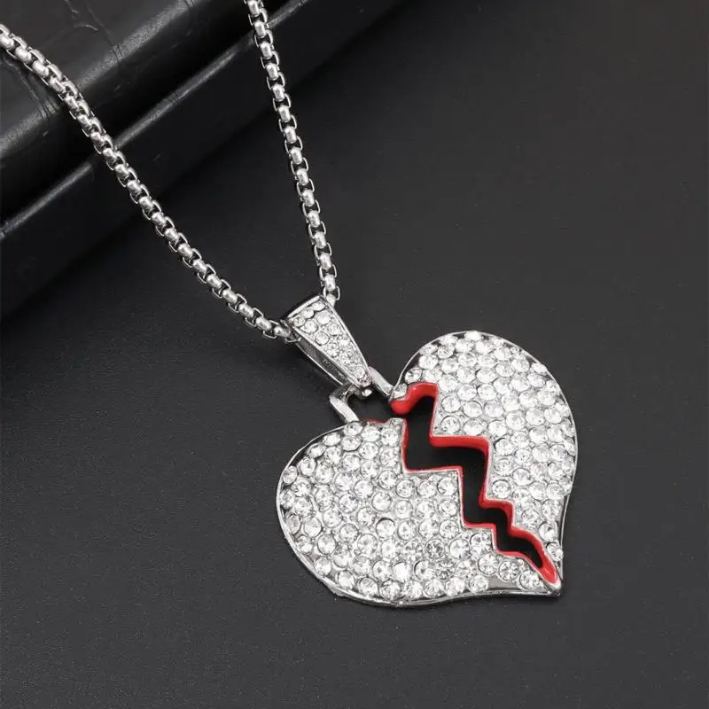 European and American Popular Hip-Hop Necklace Creative Design Broken Heart Pattern Pendant Necklace Rock Party Accessories