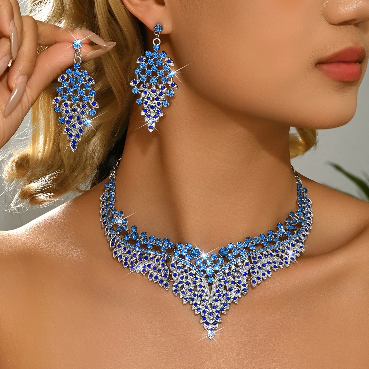 Damen Mehrfarbiges Diamant-Extravagantes Halsketten- und Ohrring-Set (2-teilig) für Bankett, Ball und Partykleid mit Accessoires – Detail 6