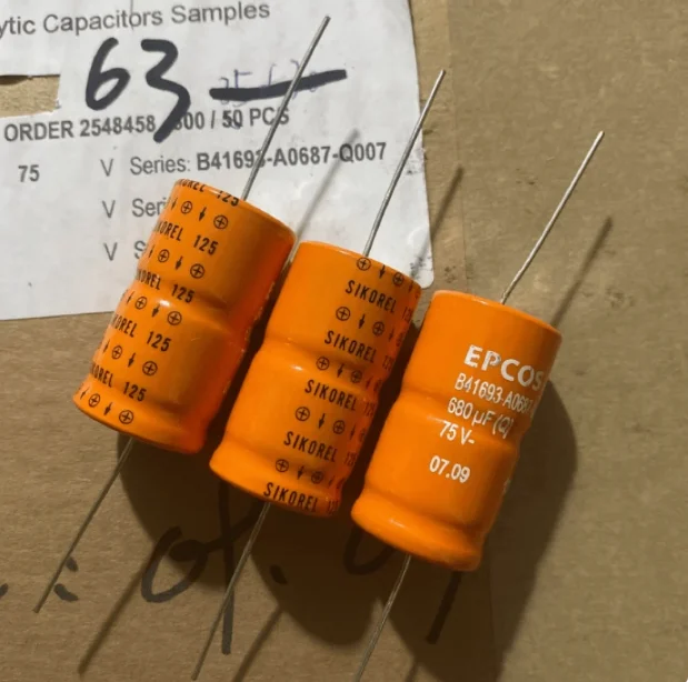 10pcs/lot B41693-A0687-Q007 680UF 75V EPCOS axial electrolytic capacitor 18 * 40 free shipping