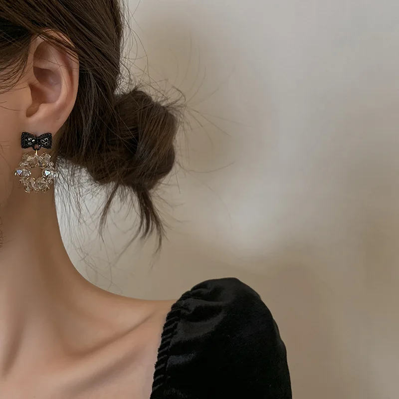 

925Silver Needle Black Bowknot Crystal Earrings for Women Korean Dongdaemun Fashion Simple Elegant Internet Celebrity Earrings