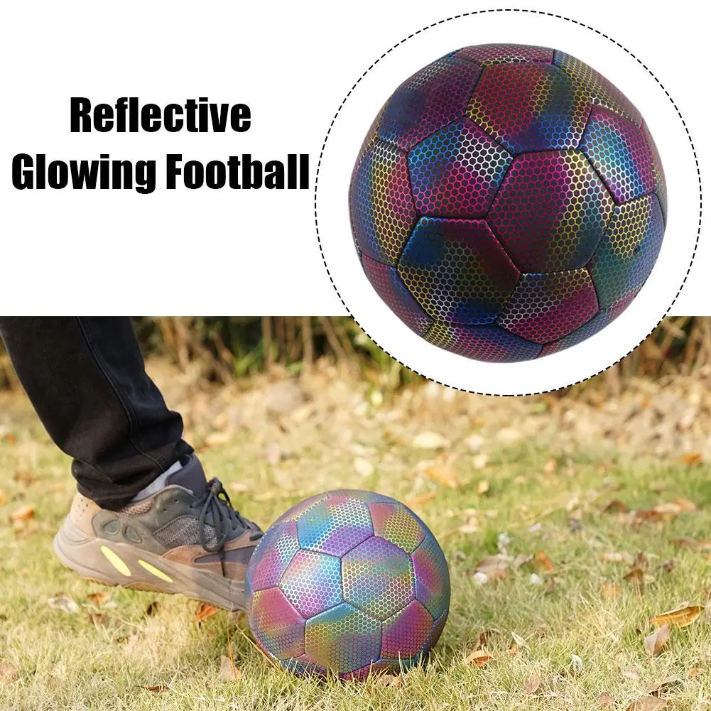 

Size 4/5 Glow In Dark Football Luminous Soccer Balls Night Glowing Reflective Footballs Outdoor Light Up Toy Gifts For Boys H6E7