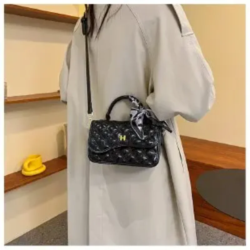 2025 New Arrival! Women's Diamond Quilted Bag - Small Crossbody/Shoulder Purse, Lightweight & Stylish