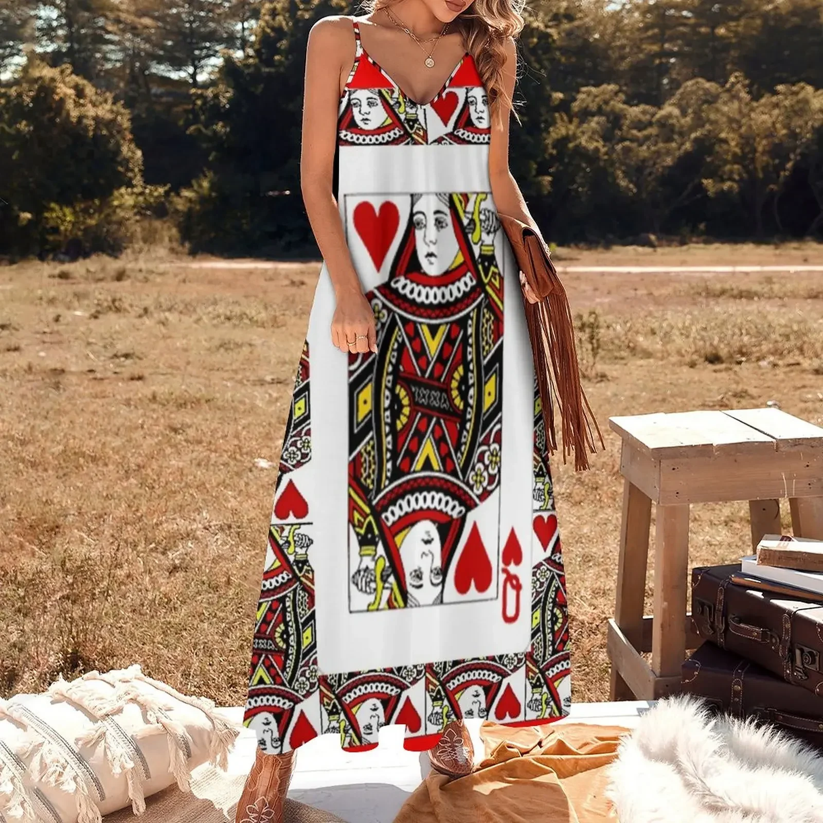 QUEEN OF HEARTS PLAYING CARDS ARTWORK Sleeveless Dress Women's summer dress women's summer clothing 2025 Party dresses Dress