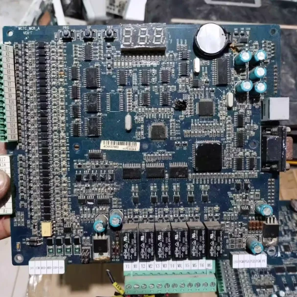 

MCTC-MCB-A-SJ Материнская плата преобразователя частоты лифта Плата Contorl