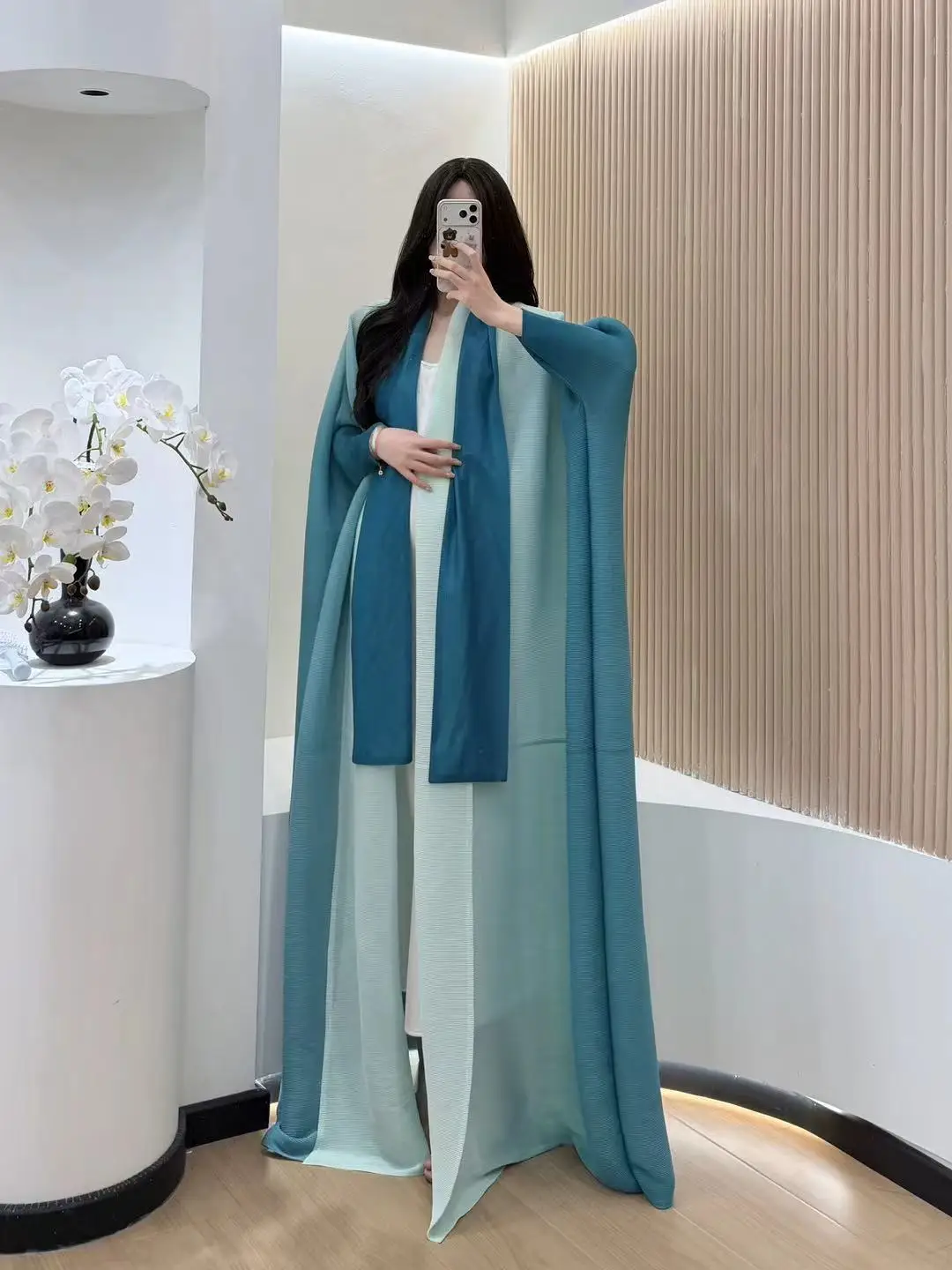 

KAF Women Luxury Abaya Gradient Color Cardigan with Lace Up Design Loose Oversized Casual Elegant Female Holiday Clothing