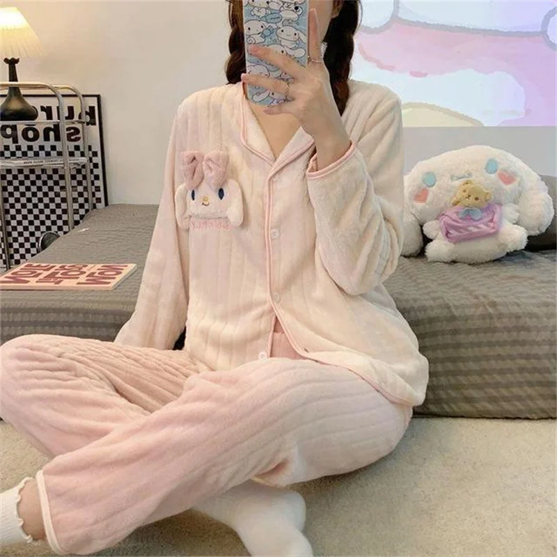 Kawaii Hello Kitty Women Kuromi Winter Warm Flannel Pajamas Thick Coral Velvet Sanrio Cosplay Cartoon Sleepwear Home Suit Coat