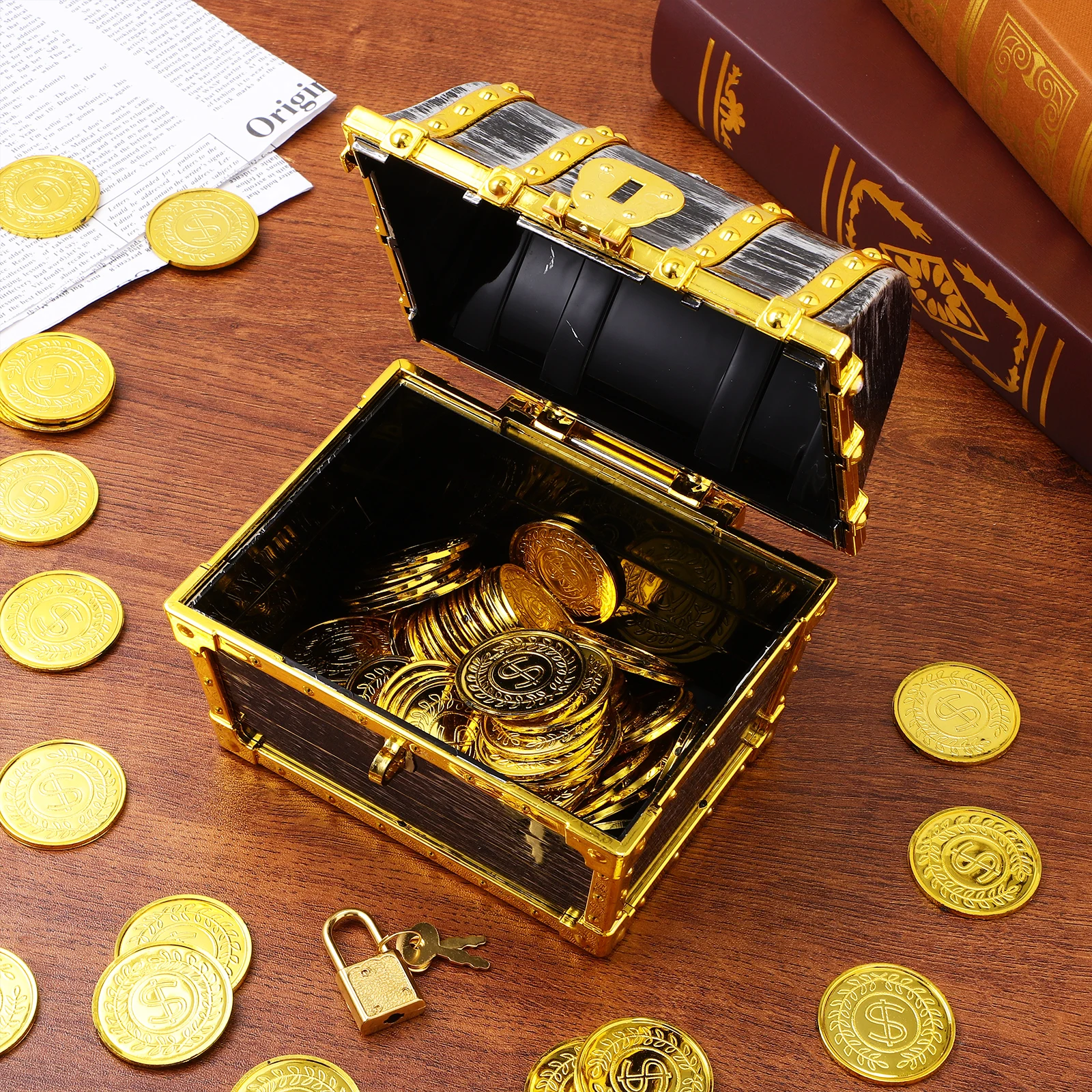 1pcs Pirate Plastic Game Prop Decorative Box Lock Kids Classroom Pretend Play Adventure Party Home Office Use Small Portable