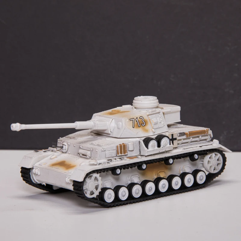 

1:72 Scale Plastic 60699 Type 4 Tank G Model 1943 Militarized Combat Track Type Classics Adult Gifts Souvenir Static Display