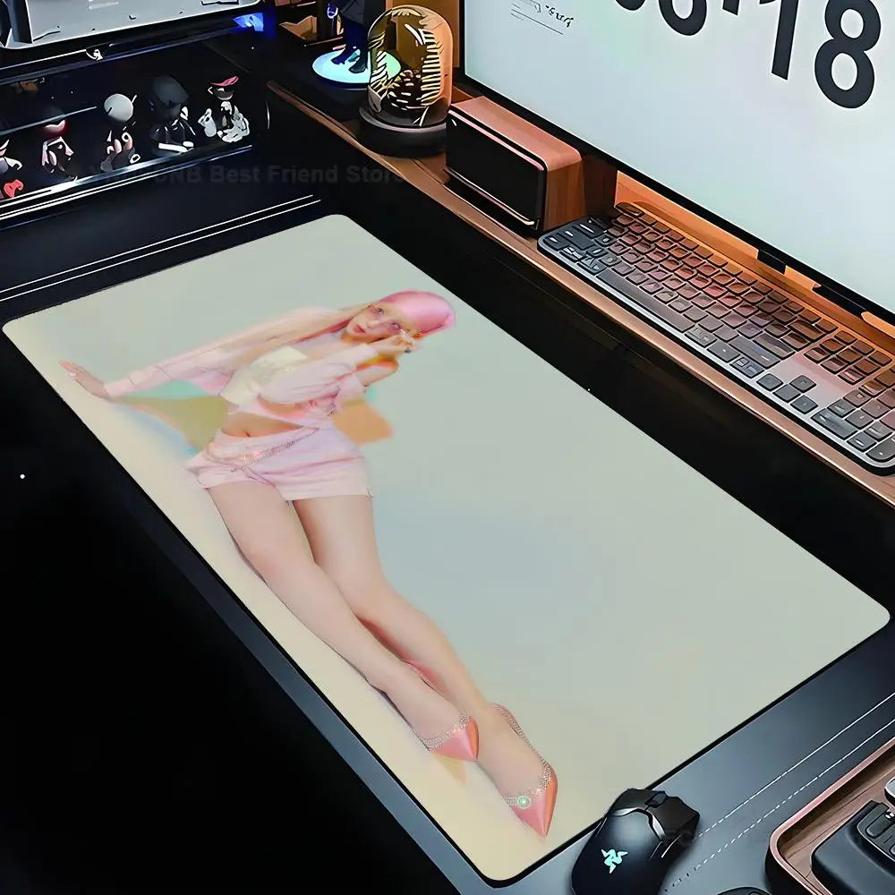 

Kpop Famous Girl Group Mousepad Large Gaming Mouse Pad LockEdge S-SNSD-D Taeyeon Thickened Computer Keyboard Table Desk Mat