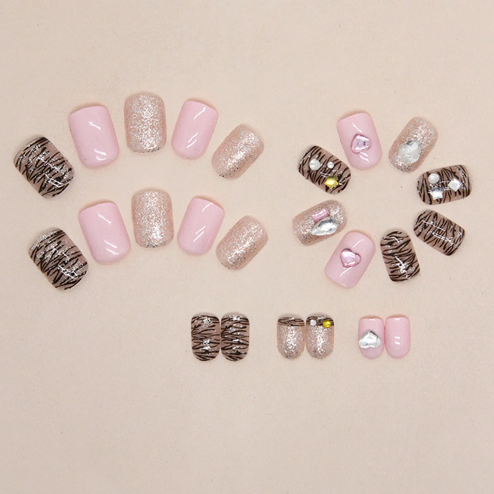 Pink Short Fake Nails with Rhinestone Natural Unbreakable Nail Simple Wear for Fingernail DIY Decoration