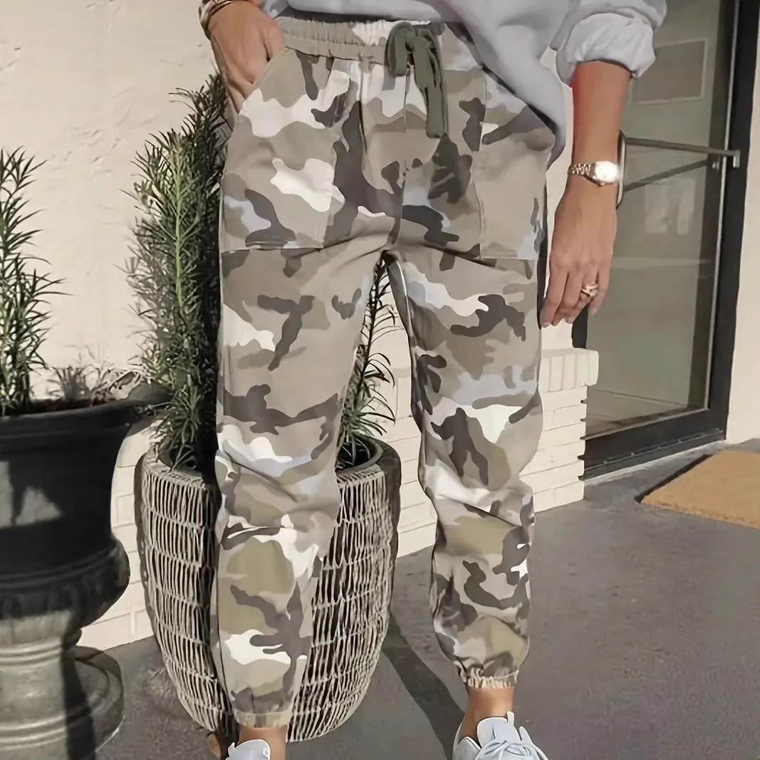 

Fashion Unisex Camouflage Print Joggers Loose Fit Streetwear Pants with Drawstring Ankles for Men and Women