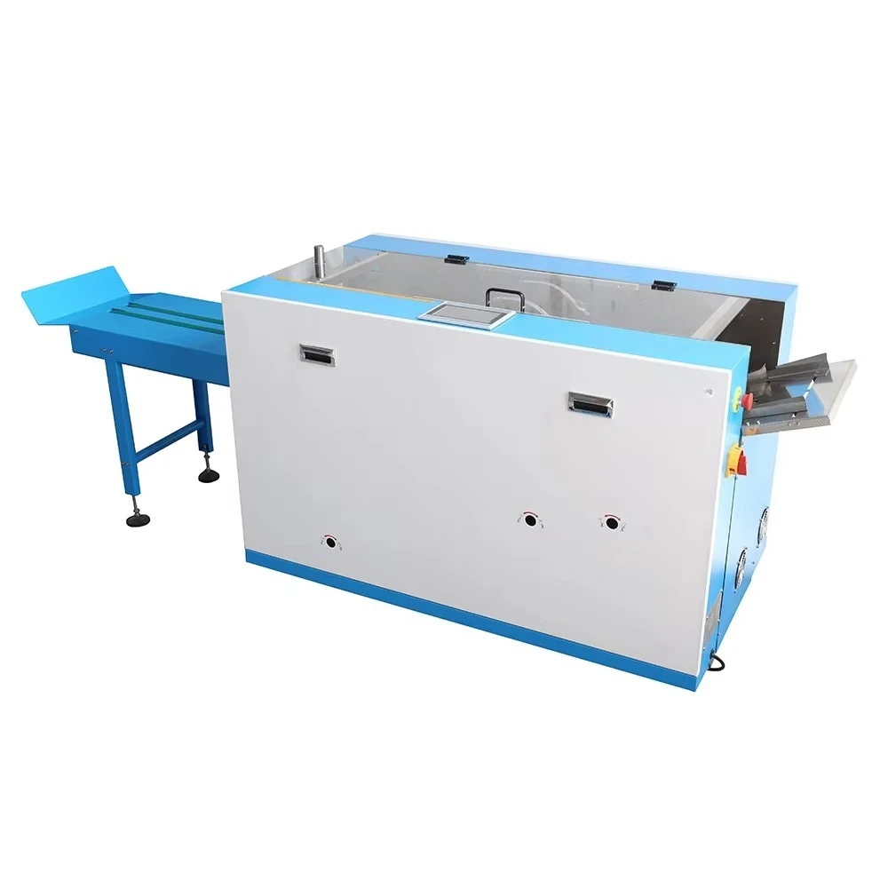 Easy Adjustment A3 Paper Sheet Book Saddle Stitcher Machine for Small Printing Company Making Picture Booklets MW-490