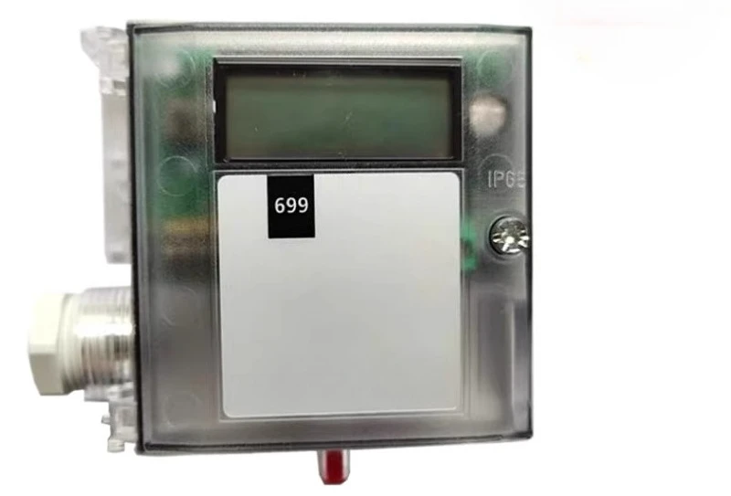 

699.911/913/915/917 Датчик разницы статического давления воздуховода в помещении