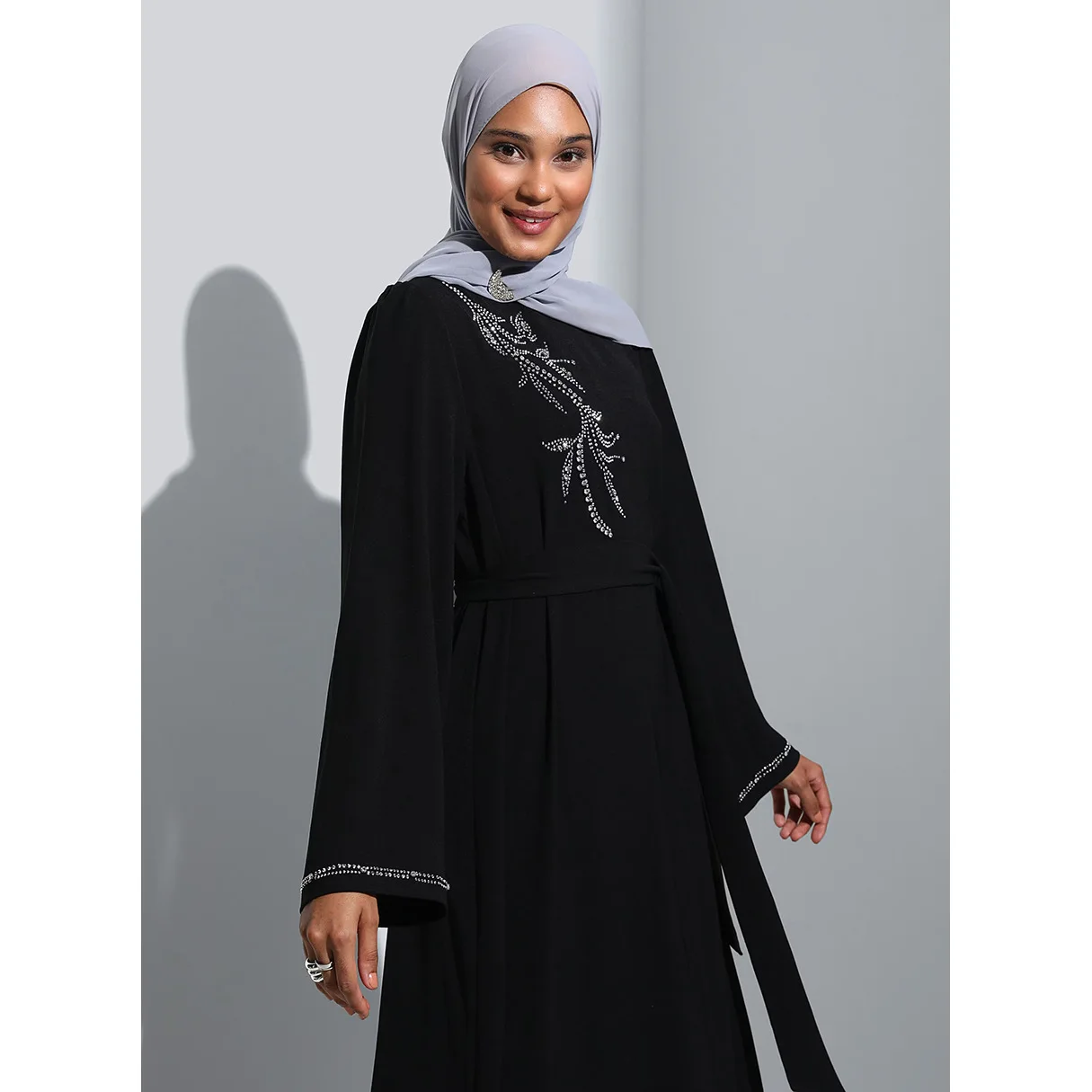 

Long Sleeve Saudi Arabia Lace-up V-neck Muslim Abayas Women Robe Dubai Abayas Patchwork Dress for Women Femme Musulmane Vestidos