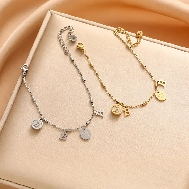 2025 2025newDouble-layer elegant girls' bracelet with B letter hollowed-out accessories and personalized color-preserving chain