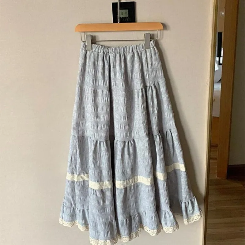 Słodka Dopamina Koronkowe Łączenia Krata Damska Wiosna Lato 2025 Nowa Spódnica Parasolka z Wysokim Stanem i Dużym Rozkloszeniem Niszowa Długa Sukienka