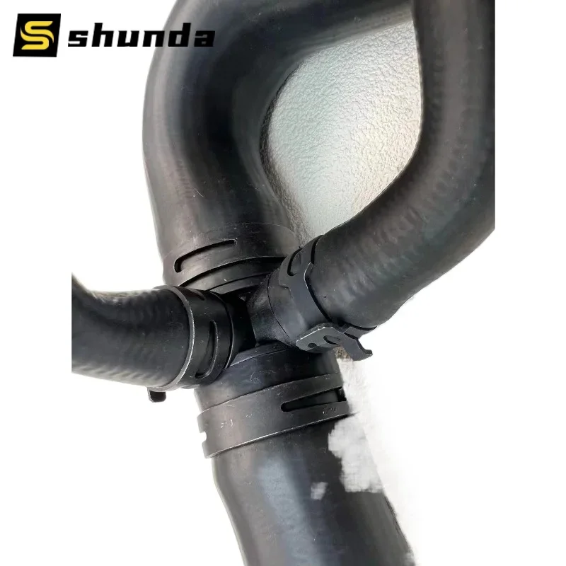 68249896AC 68249896AB Water Pump Radiator Outlet Engine Lower Coolant Hose For Jeep Compass 2019-2022 Renegade 2019-2021