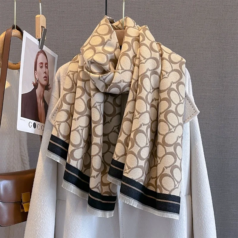 وشاح كبير الحجم 2025 للنساء لخريف وشتاء ناعم من القطيفة بتصميم أنيق وبسيط وخفيف الوزن ودافئ شحن مجاني ​