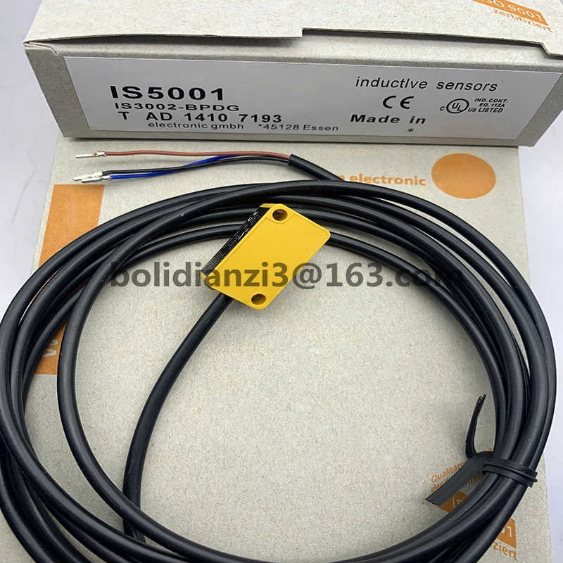 Original proximity switch sensor IS0008 IS5045