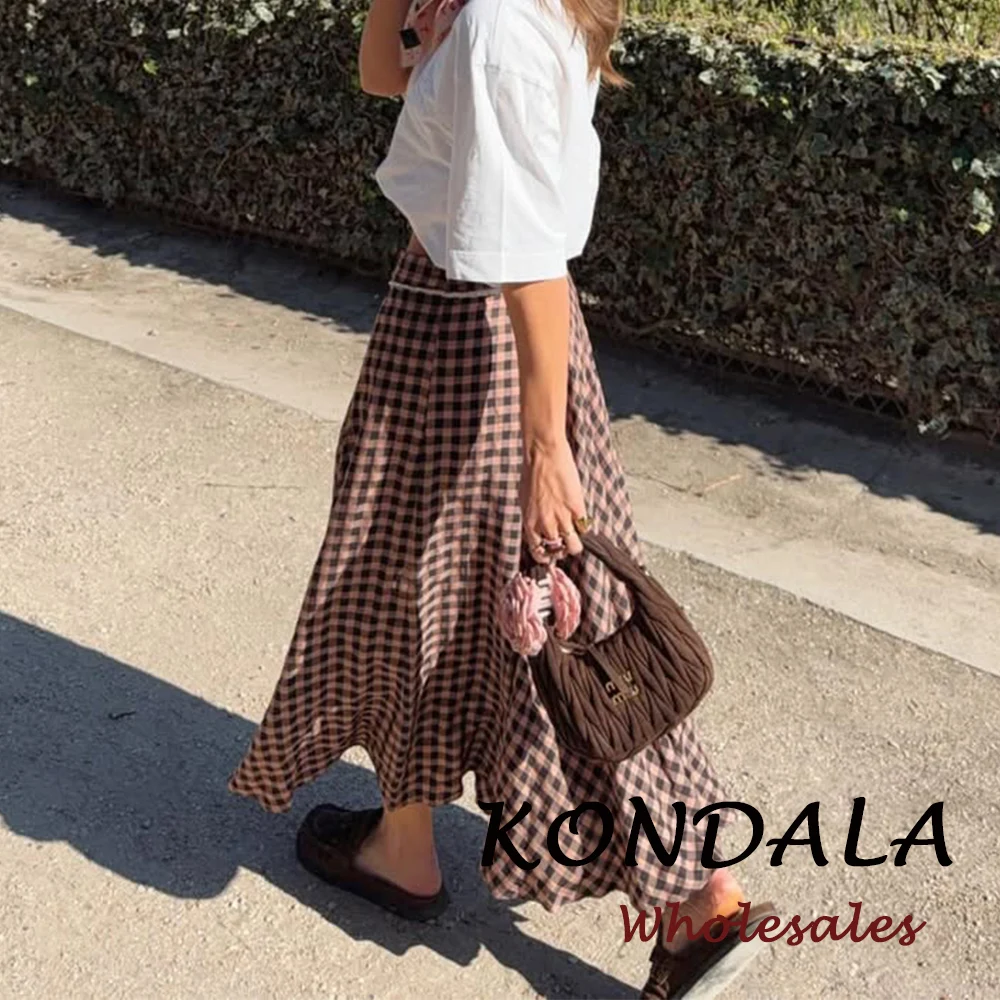 KONDALA Vintage Modern Plaid Streetwear Floral Lace Long Skirt Folds Elegant Fashion 2026 Spring Chic Brown A-Line Female Skirt