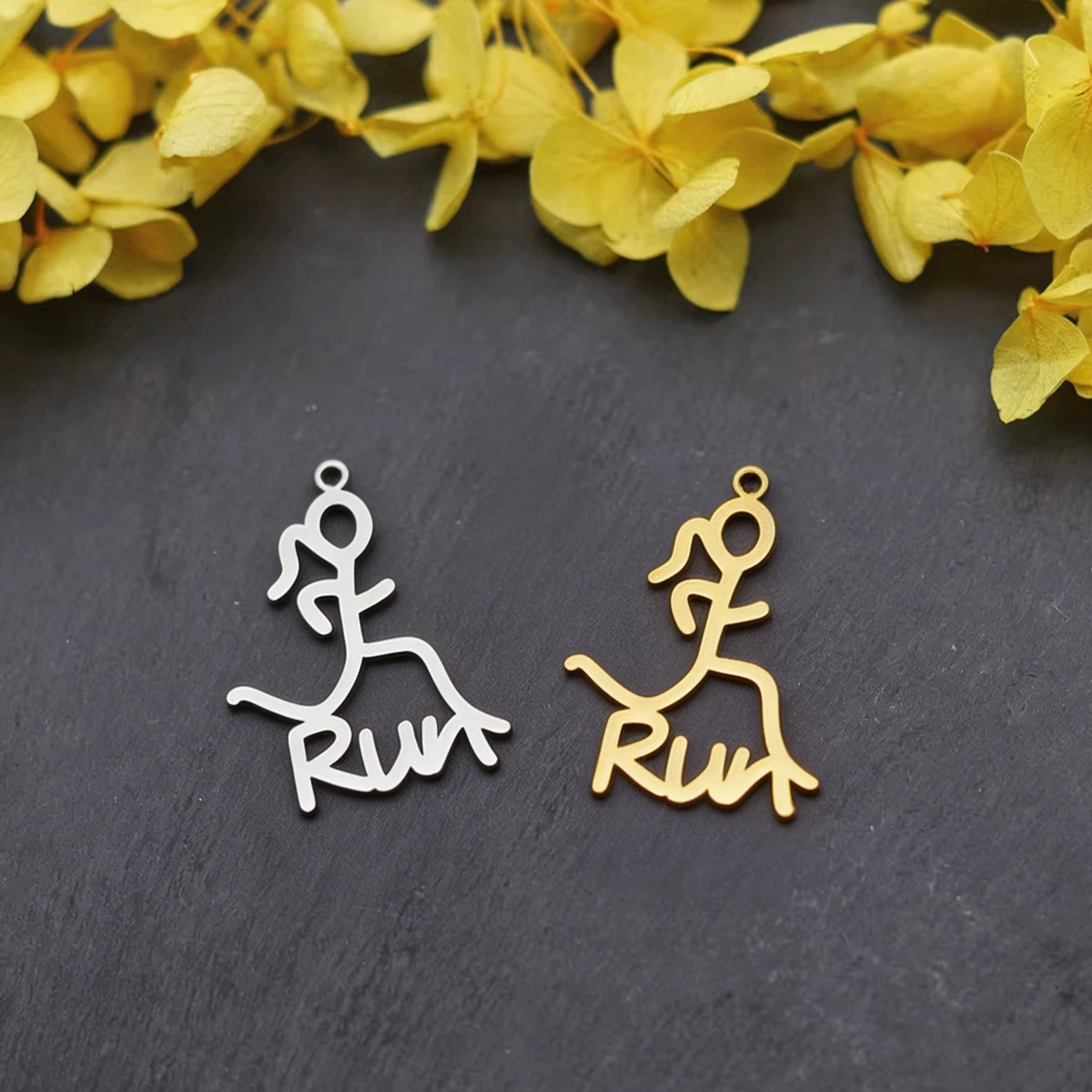 3pcs Runner Girl Charms Stainless Steel Sport Run Letter Pendant for DIY Jewelry Making Necklace Earrings Findings Wholesale
