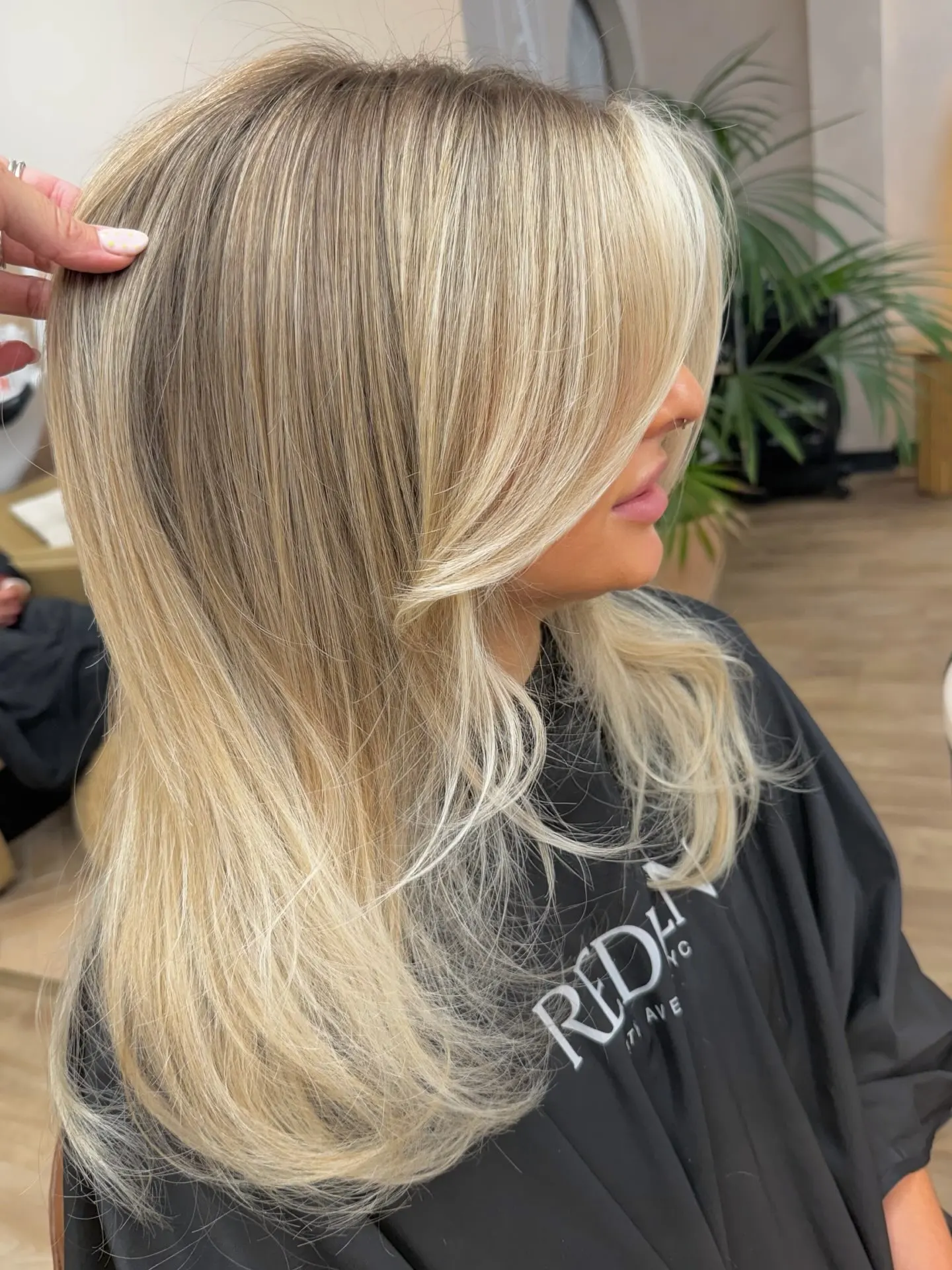 Long Straight Ash Platinum Blonde Balayage Wig 13x4 Lace Front Synthetic Hair with Natural Highlights New Collection for Women