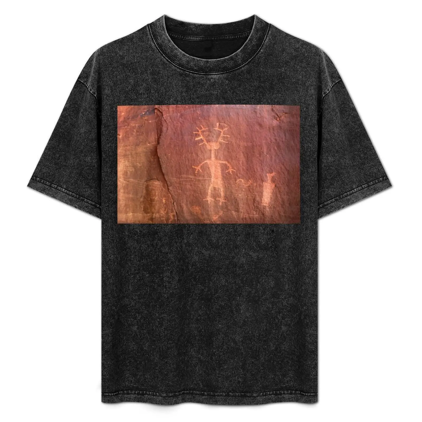 

Wendigo Petroglyph In Nine Mile Canyon T-Shirt Soft Basic Cotton Short Sleeve Tee