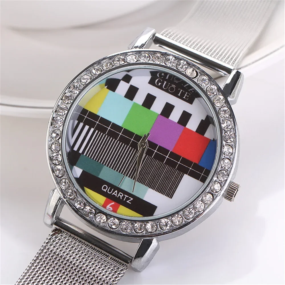 Relógio de quartzo de luxo das mulheres, TV Screen Sign, Dial Colorido, Único, Incomum Reloj Meninas Relógio, Ladies Diamond Rhinestone Relógio De Pulso