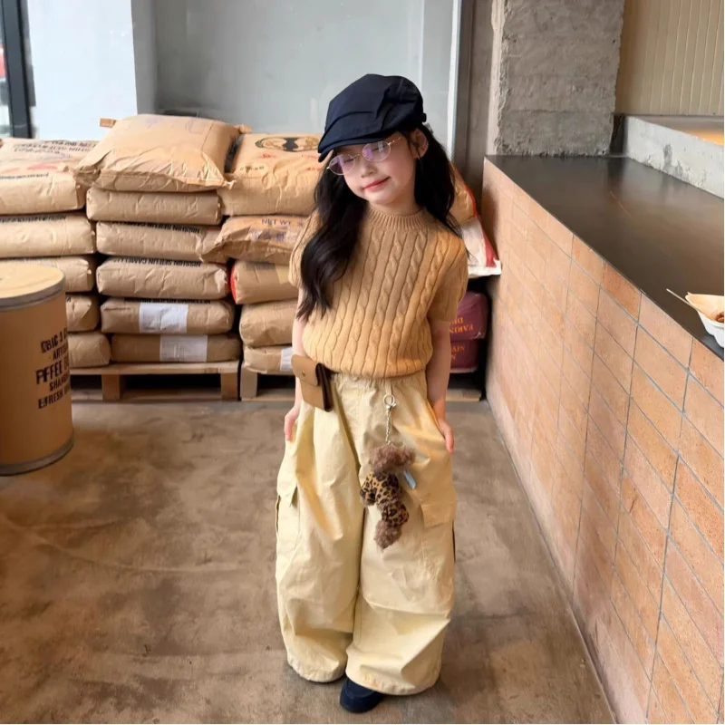 

Korean children's clothing26Spring new style girls' cable knit short-sleeve polka dot sweaterTT-shirt and casual work pants set