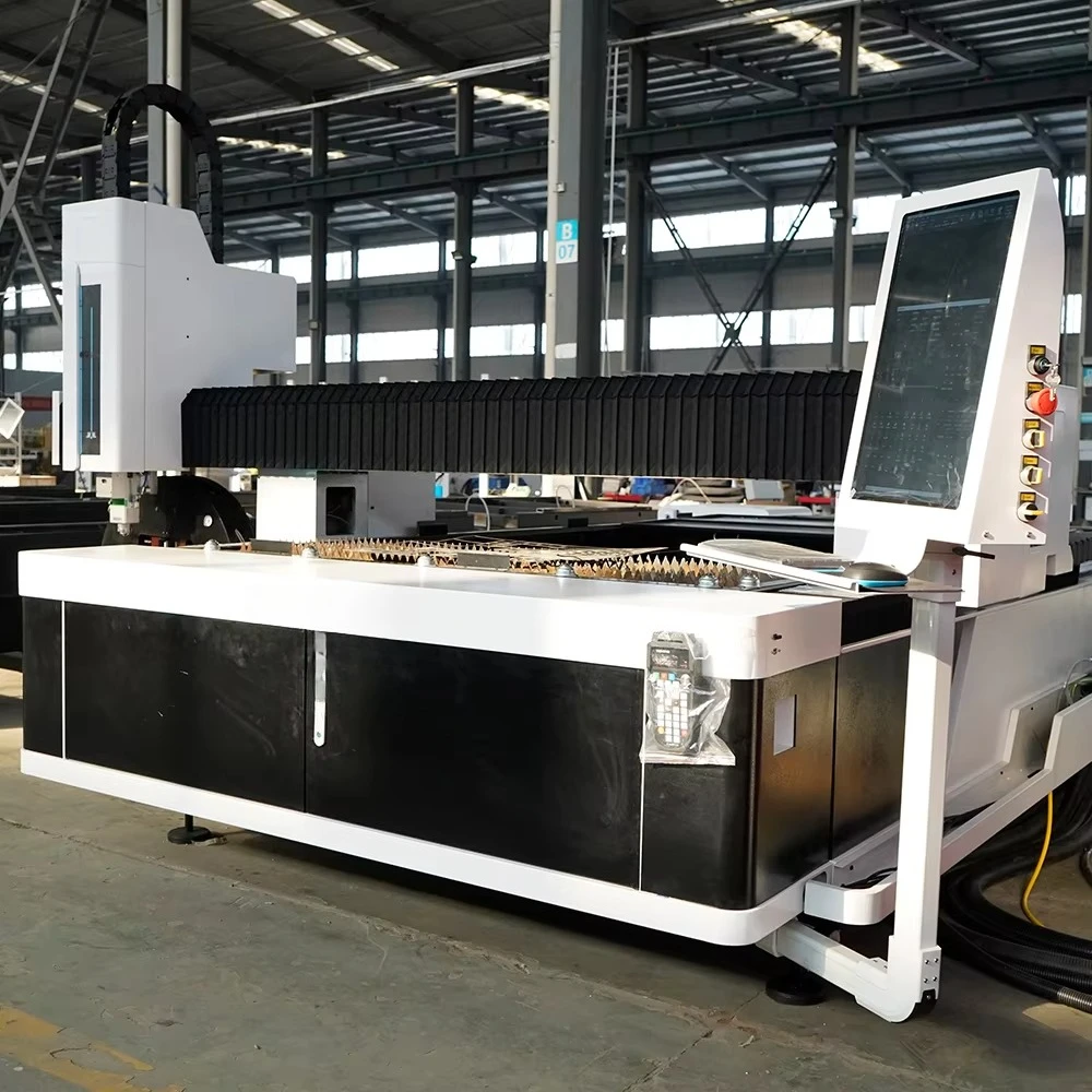 Professional Cnc  Cutting Machine Compact 12000w 3015 Open Type Fiber Cutting Machine 6kw