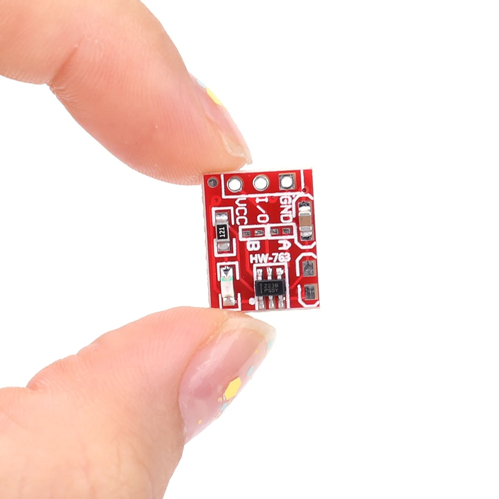 Touch Switch Sensor Single Channel TTP223 Button Sensor Module Capacitor Type Capacitive Button Touch Detection Self Locking