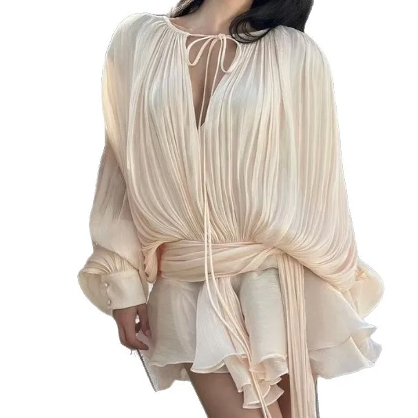 Quente chique sólido brilhante feminino plissado vestido curto moda manga cheia em torno do pescoço rendas até em camadas babados vestido elegante novos vestidos