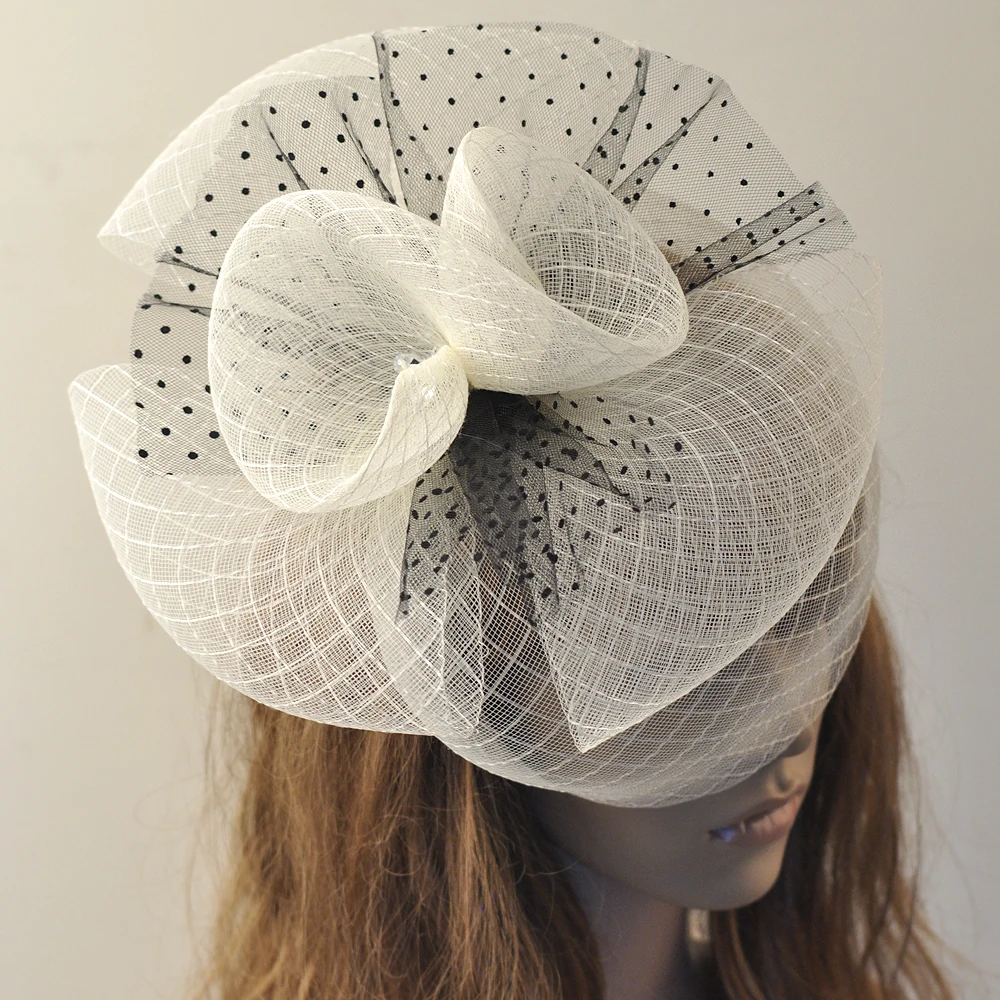 

Women Dress Tea Party Wedding Bridal Catwalk Handmade Beige Veil Lace Crystal Fascinators Hat Hair clip Accessories