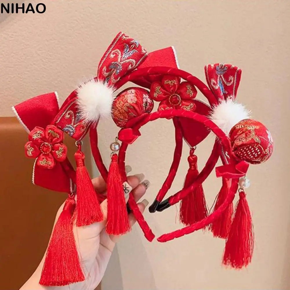 

Children Plush Ball New Year Cute Girl Fuwa Headband Chinese Ancient Style Red Tassel Hair Clip Headwear Hanfu Headdress